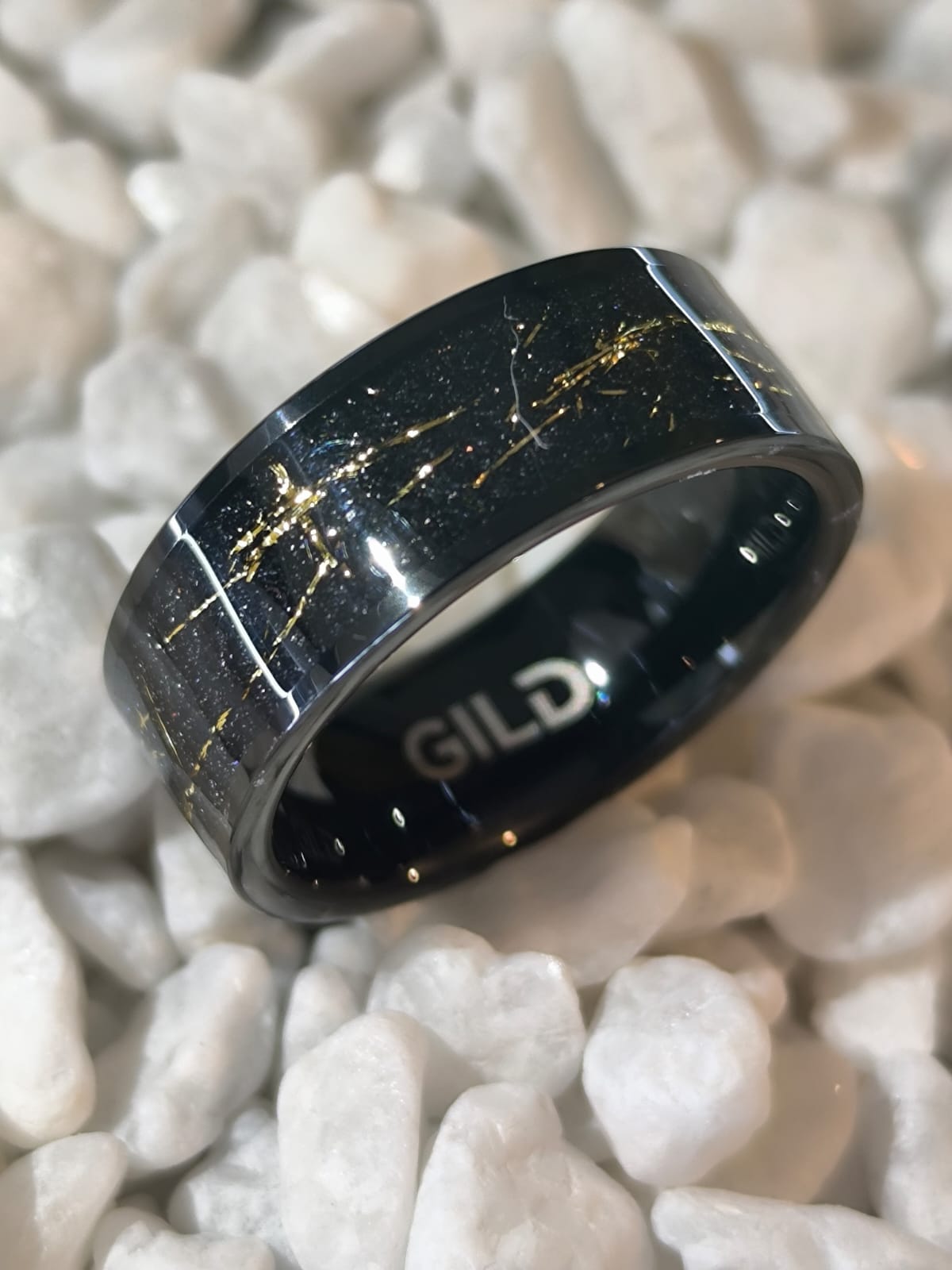 FULGOR | Tungsteno Negro & Vetas de Oro