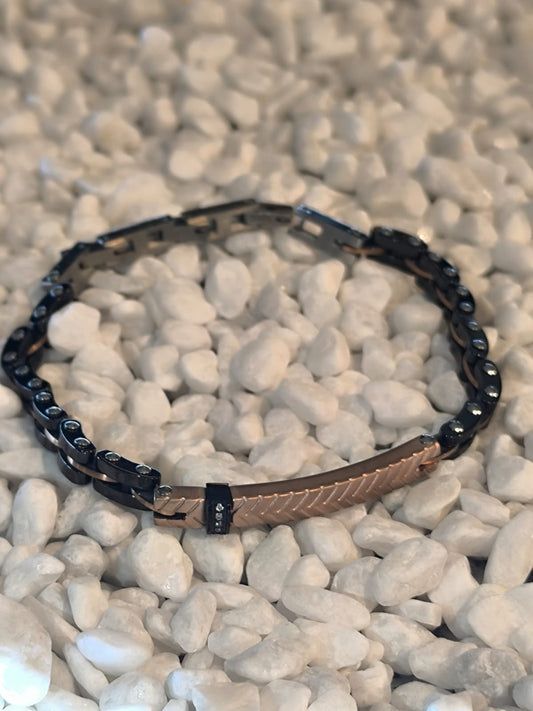 SÍNTER | Cerámica Negra, Acero & Oro Rosa
